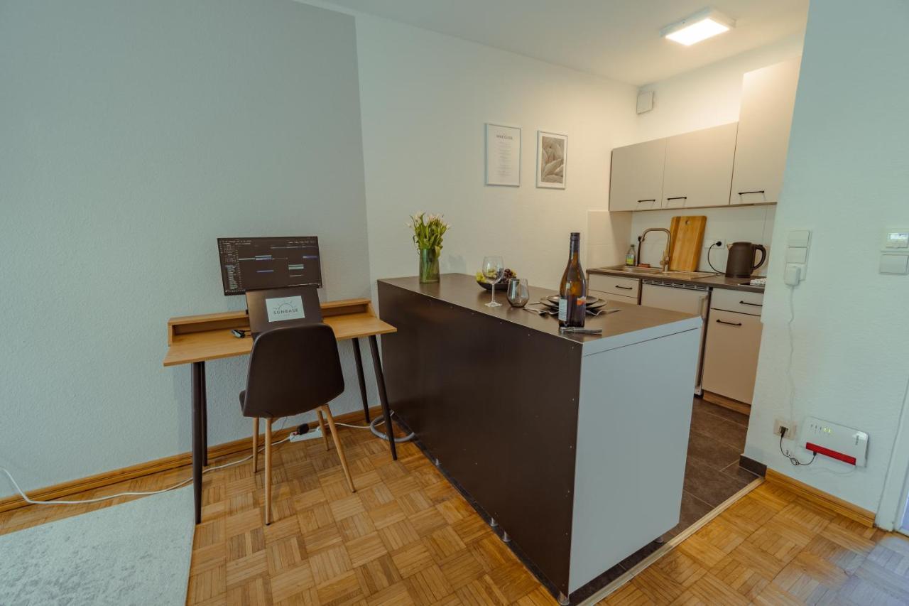 Studio Apartment Mit Parkplatz Oberesslingen Luaran gambar