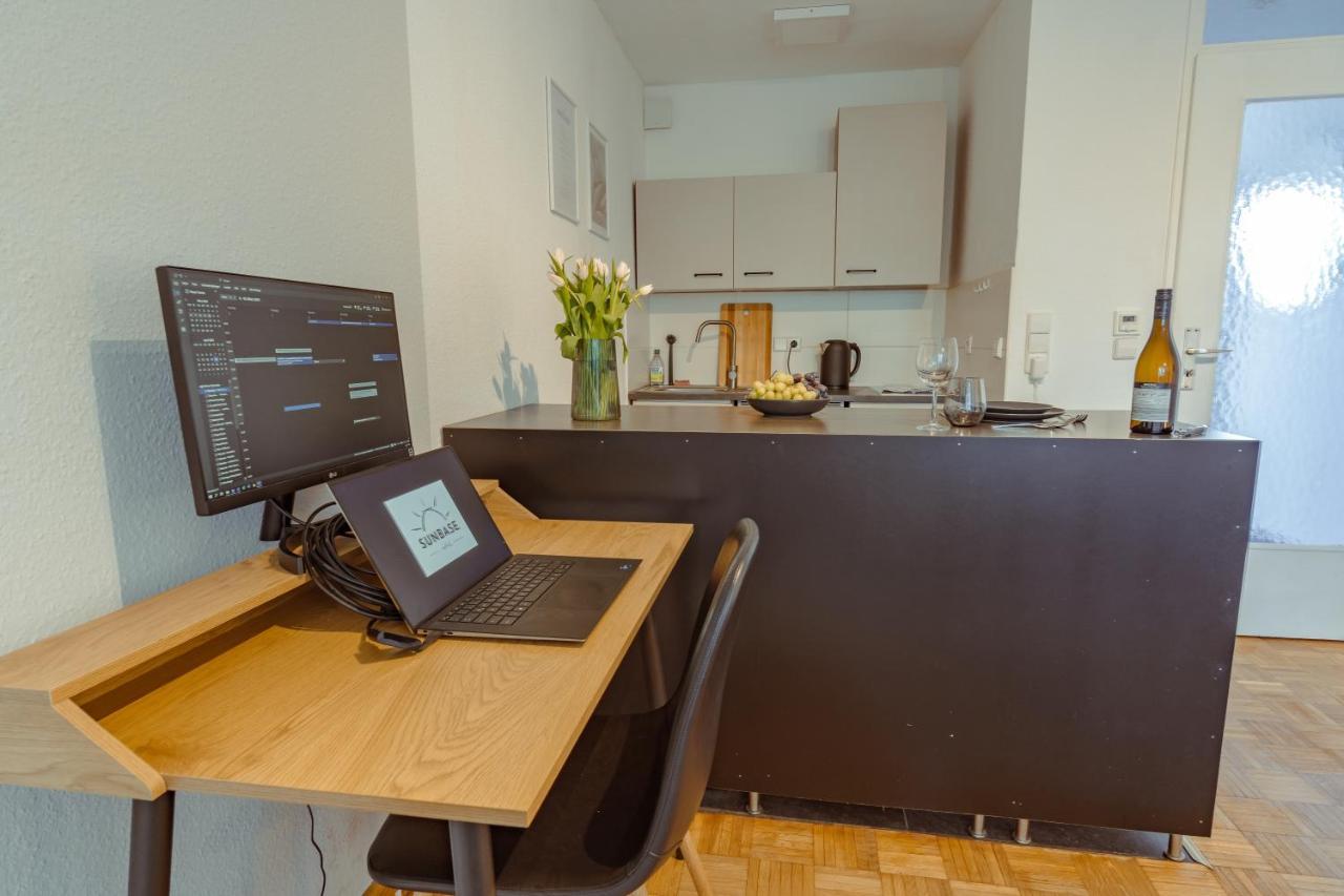 Studio Apartment Mit Parkplatz Oberesslingen Luaran gambar