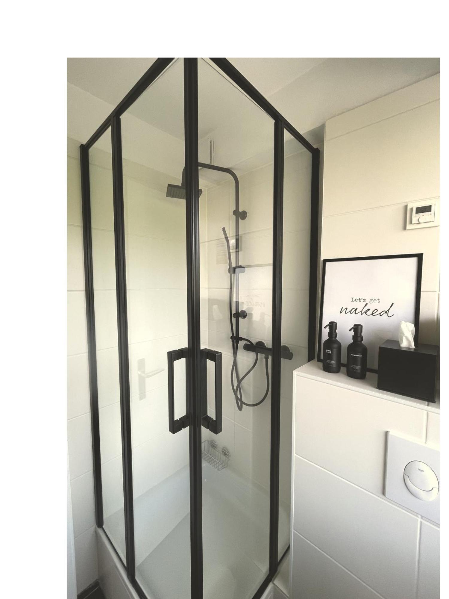 Studio Apartment Mit Parkplatz Oberesslingen Luaran gambar